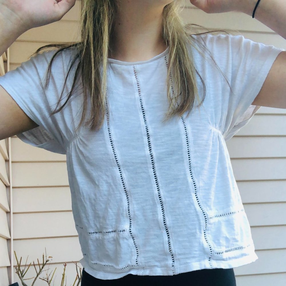 Old Navy white crop top, with keyhole design
